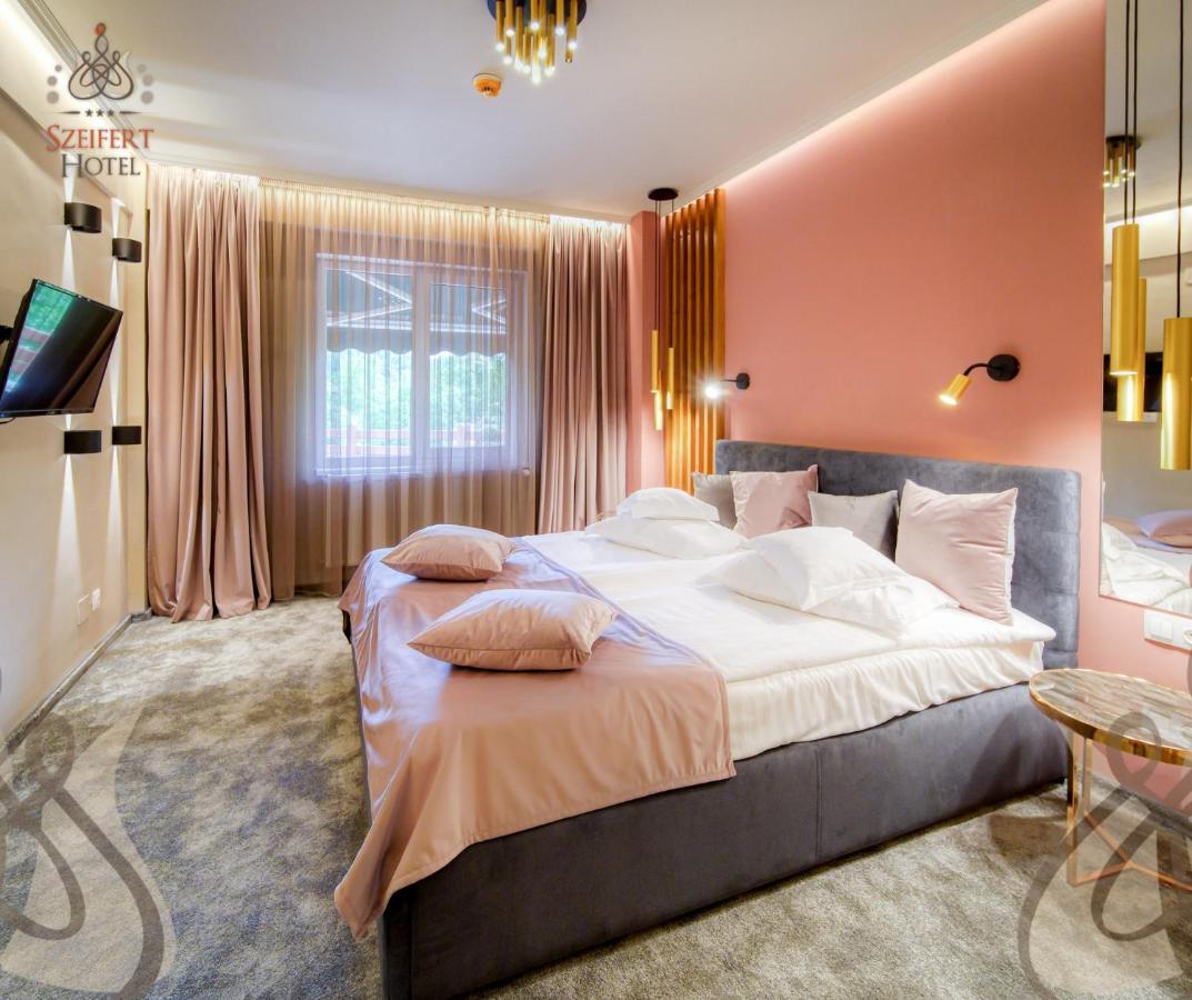 Hotel Szeifert Sovata Luaran gambar