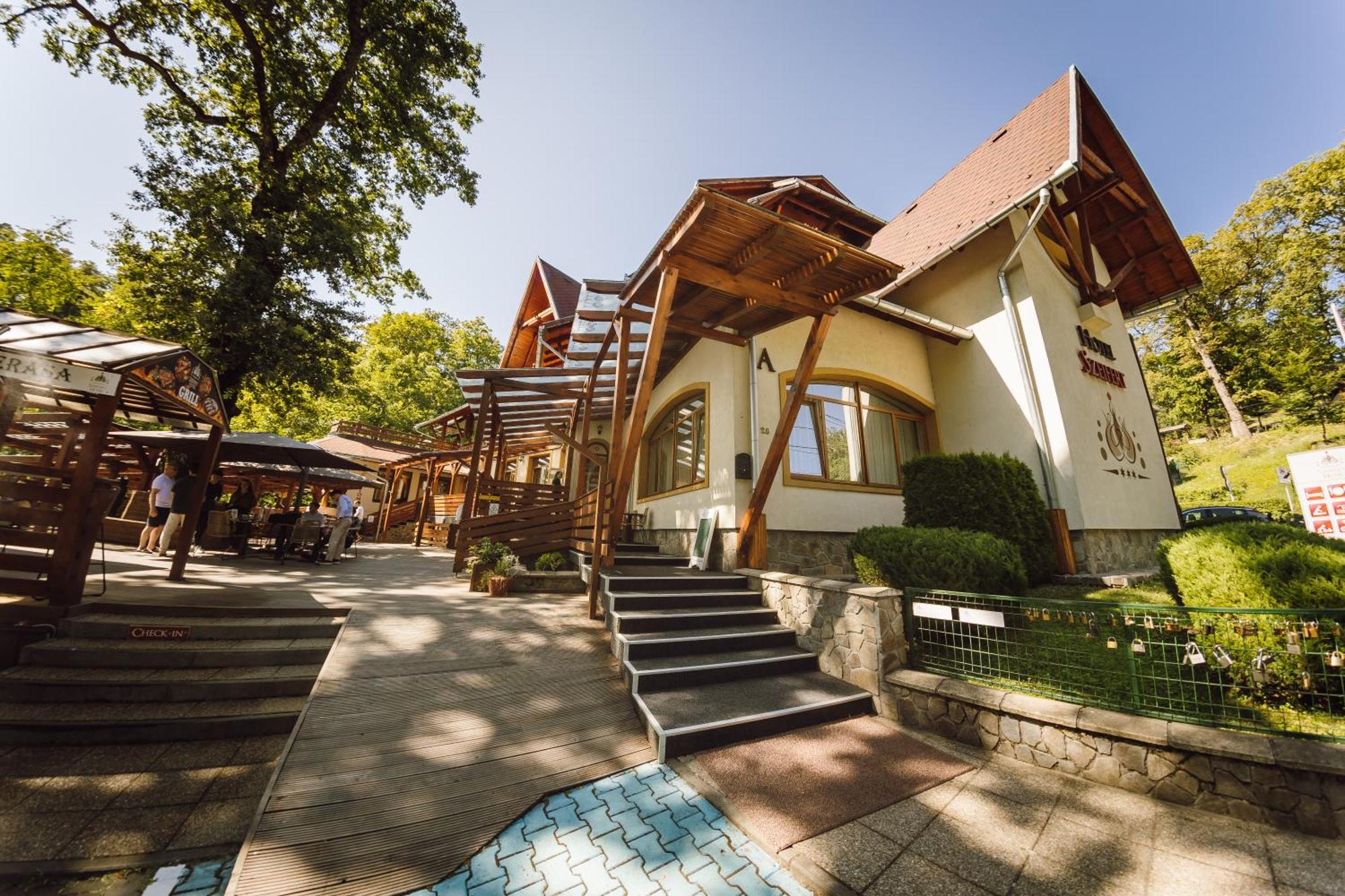 Hotel Szeifert Sovata Luaran gambar
